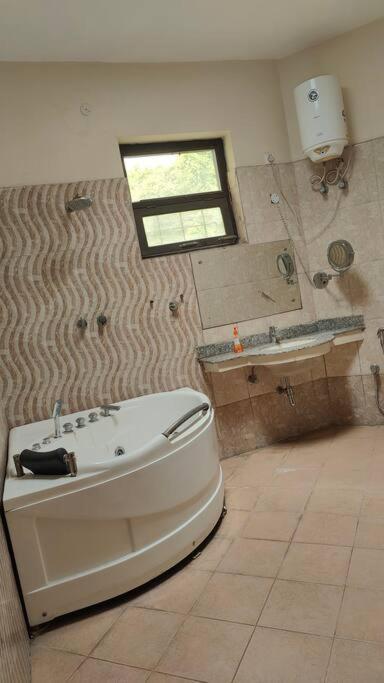Basti House - Boutique Homestay Lucknow Dış mekan fotoğraf